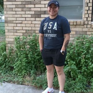 Meet your Posher, Emily